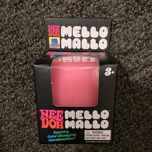 Nee Doh Mello Mallo Squishy Pink Marshmallow NEW